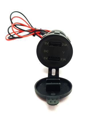 ماژول شارژر USB خودرو دو خروجی 2.1A رو پنلی با نمایشگر دیجیتال آبی