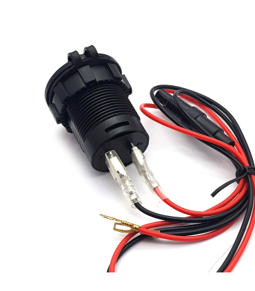 ماژول شارژر USB خودرو دو خروجی 2.1A (جمعا4.2A)رو پنلی با نمایشگر دیجیتال قرمز